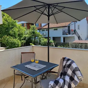 https://ng-apartments.in-istria.net