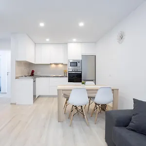 https://volcan-townhouse.in-canary-islands.com