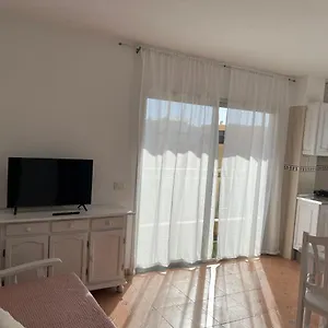 https://estudio-las-algas.in-canary-islands.com